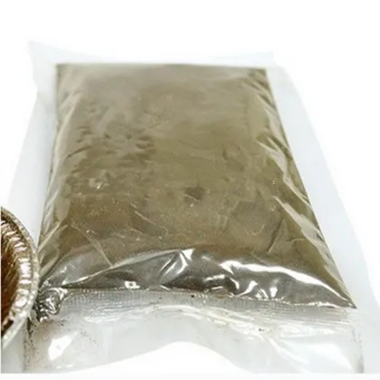 spices black garlic powder