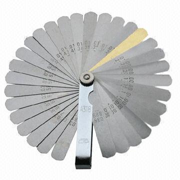 Feeler Gauge with 0.0015 to 0.035-inch Range and 32 Blades