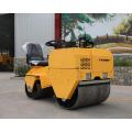 Dependable performance 700kg double steel wheel vibrating petrol road roller