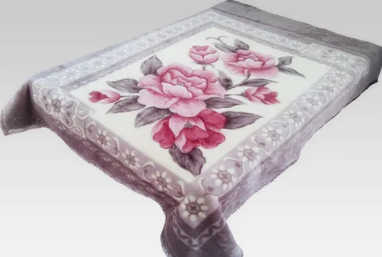 Beautiful Flower Pattern Super Soft Mink Blanket