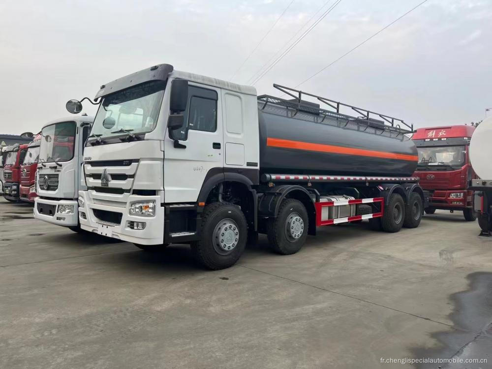 Howo 20000 litres camion-réservoir de liquide chimique