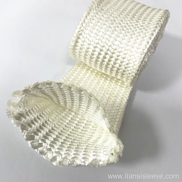 Smooth high temperature resistance silica braided sleeve