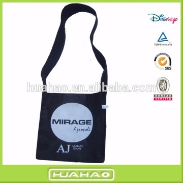customized non woven shoulder bag
