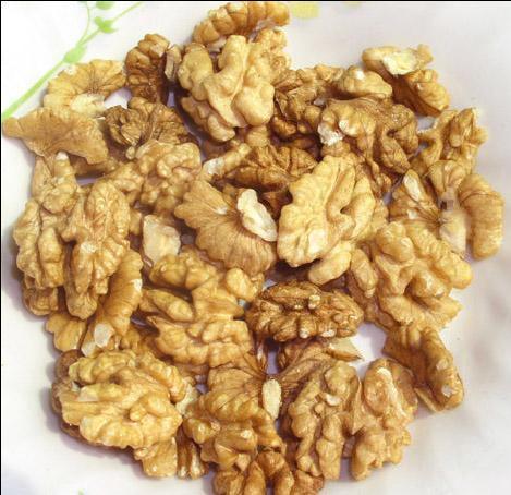 walnut kernel, shelled walnut