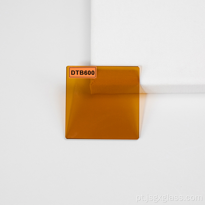 Vidro de filtro passa-banda DBT600