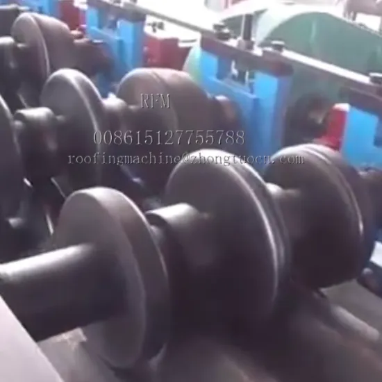 Crash barrier for highway