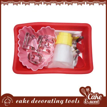 Silicone cake mold for cake bake ware