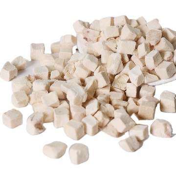 Delicious Freeze-Dried Chicken Cubes: High-Protein, Natural Pet Food for Cats and Dogs