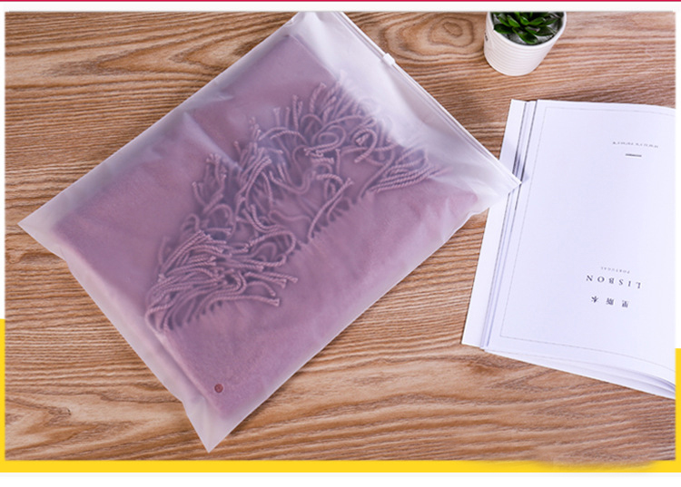 zip lock bags for clothes