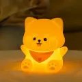 Adorable lámpara táctil de panda rojo: perfecta para las habitaciones de los niños