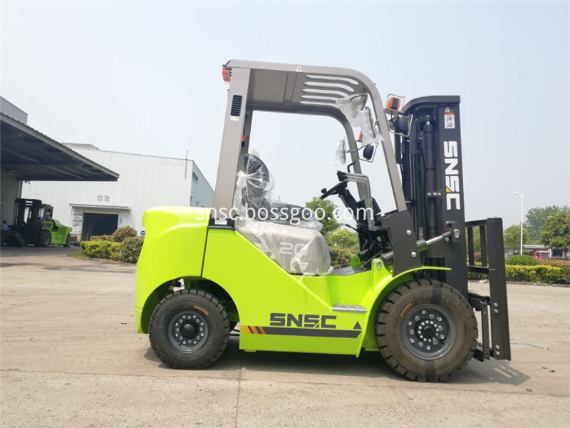 2 ton forklift (3)