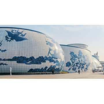 Revêtement en poudre céramique pour murs-rideaux extérieurs en aluminium