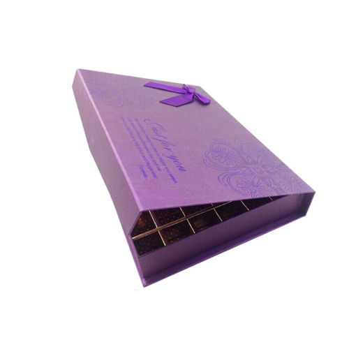 Caixa de chocolate de cartão com bandeja de inserção
