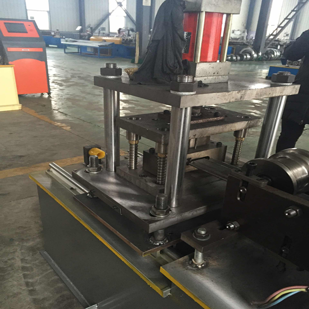 steel garage door roll forming machine