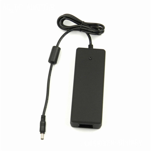 15V6A 90W AC/DC Power Adapter a LED -es fényhez