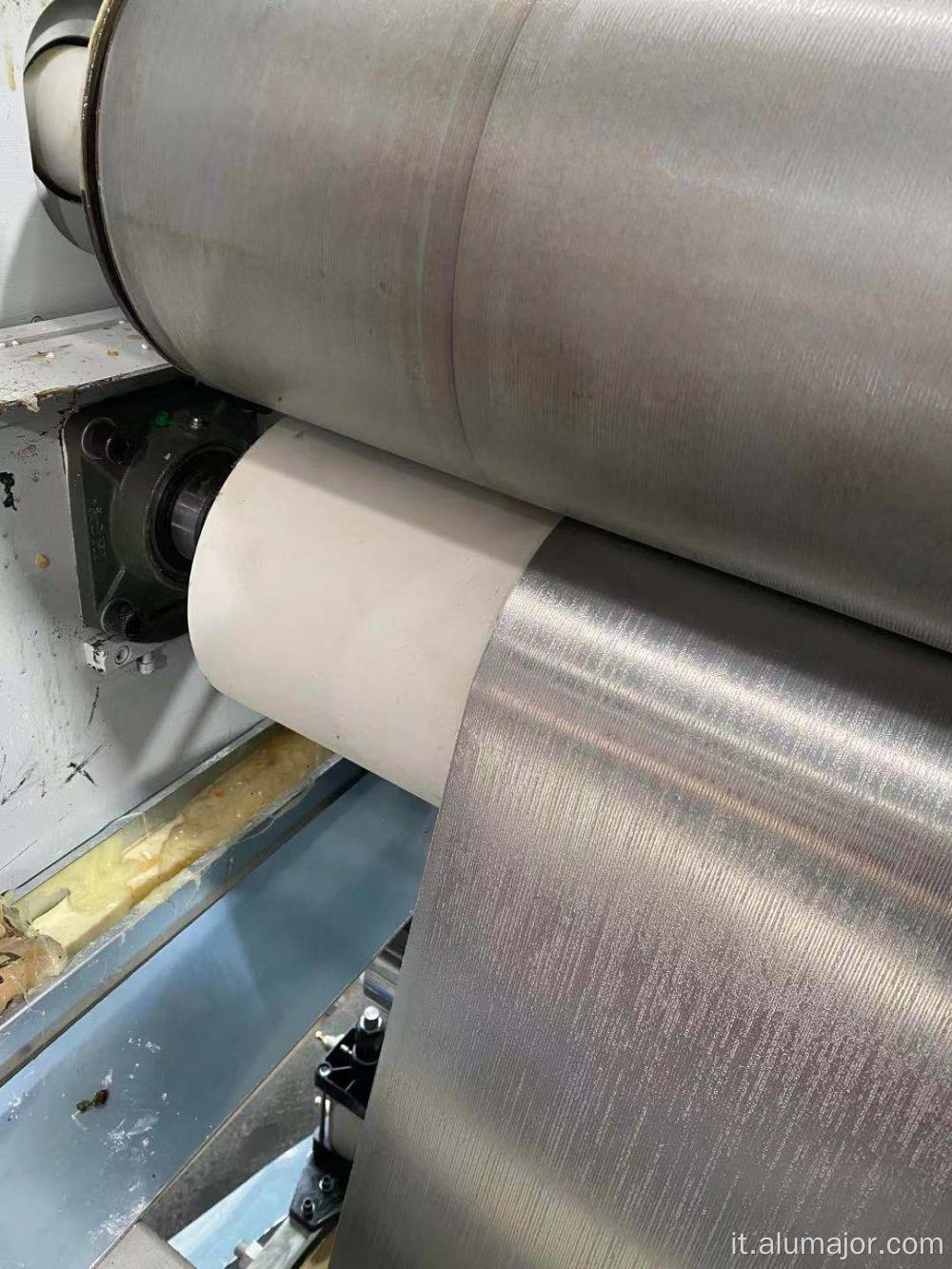 Linea di macchine per verniciatura con rivestimento in alluminio