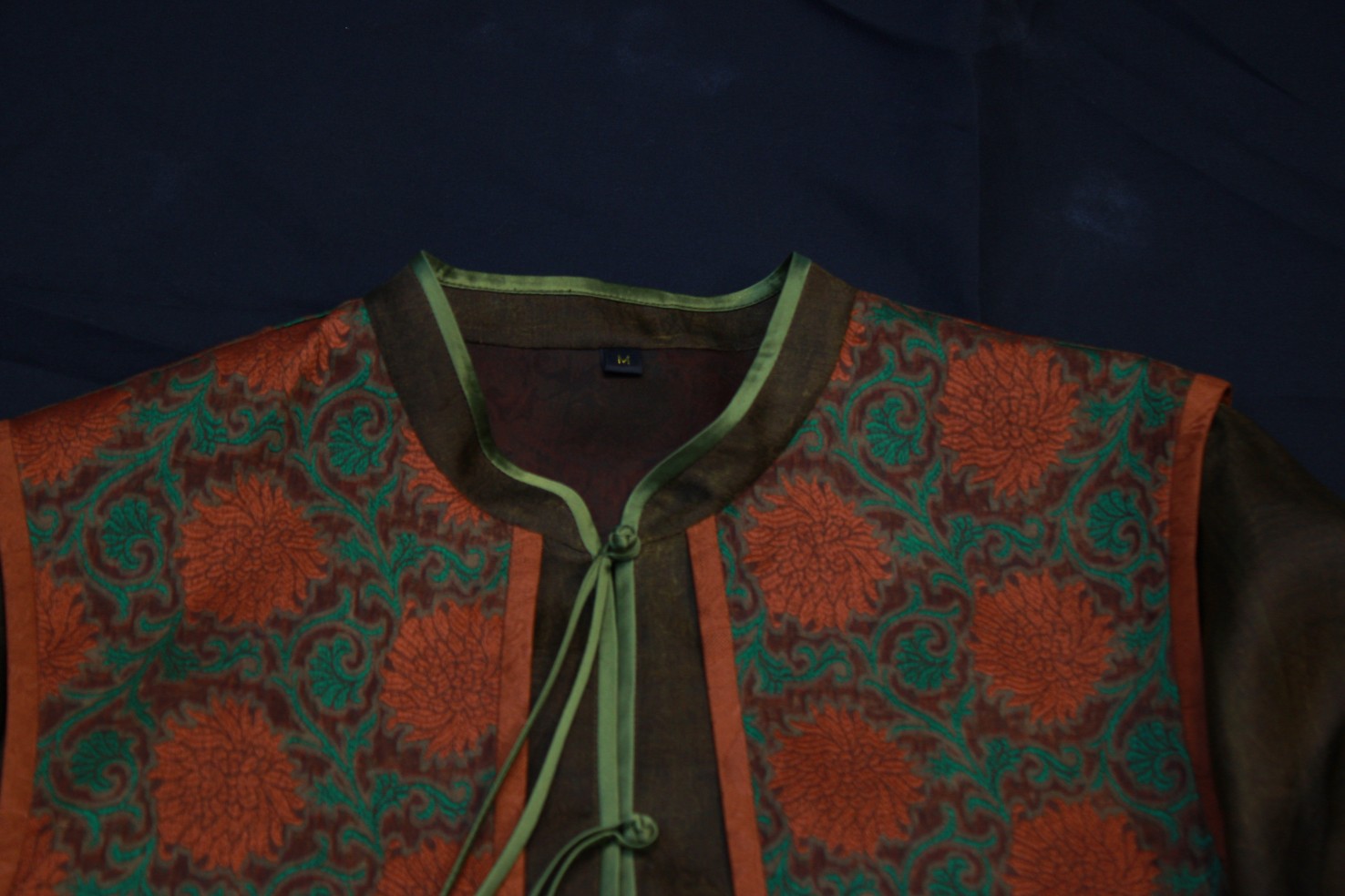 womens tops and blouses