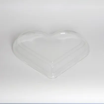 Wholesale Luxury Gold Transparent Heart Shape Dessert Box for Swiss Roll and Butterfly Crisp Gifts