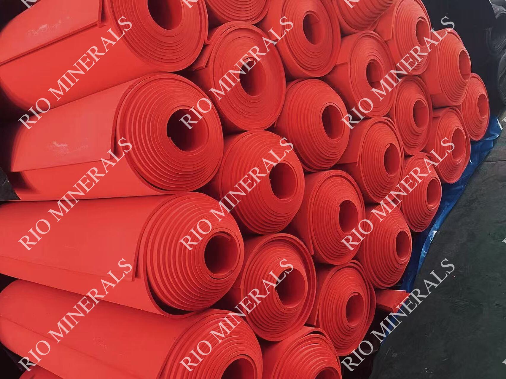 flotation rotor material selection
