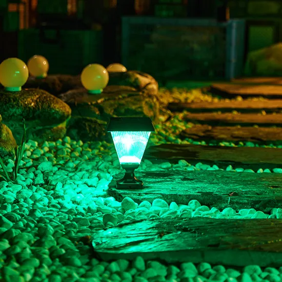 Hot Selling IP55 Waterproof Outdoor Smart APP Control RGB Dimmable LED Solar Pillar Light