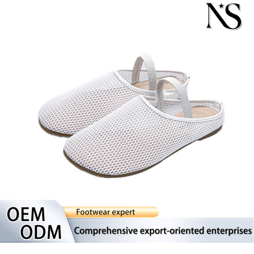 sapatilhas mule com tira elástica de malha branca