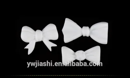 Three kind of bow cake baking