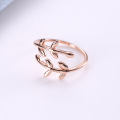 Anillo de bodas chapado en oro elegante 925 anillos