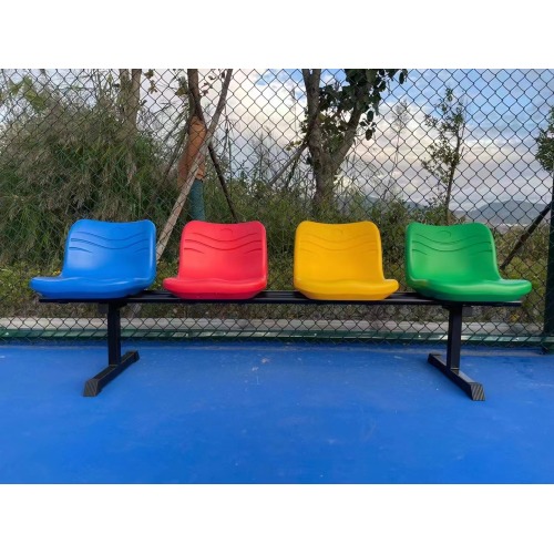 Movable outdoor stadium chair