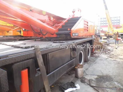 used Kato NK500E truck crane