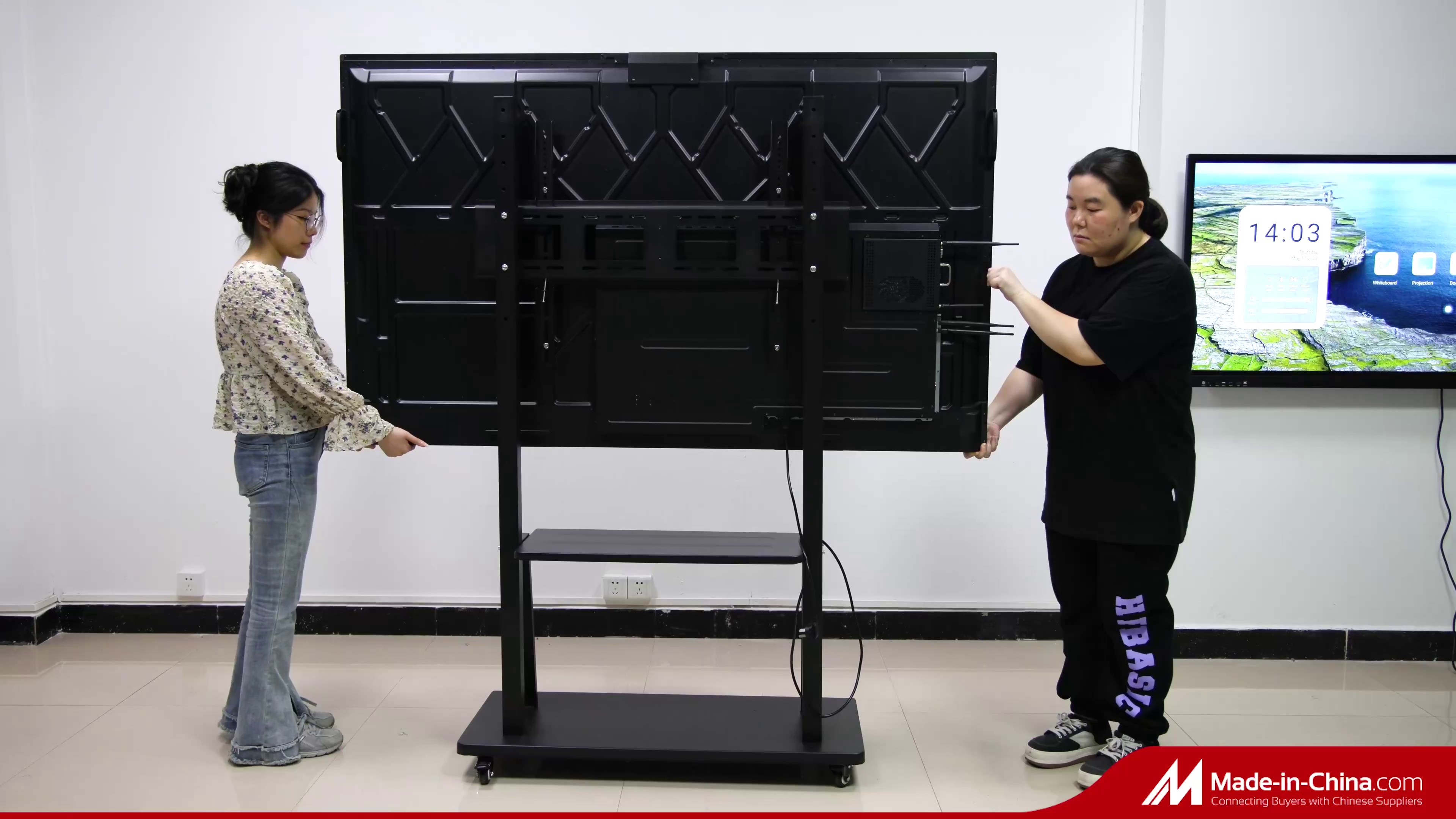 75 Inch 4K Interactive Digital LCD Panel