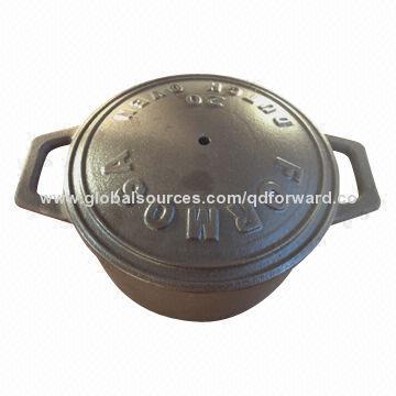 Cast iron and enameled sauce wok, customized drawings are accepted