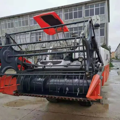India Kubota 688Q Combine Harvester: Reliable Engine and Gearbox for Farms