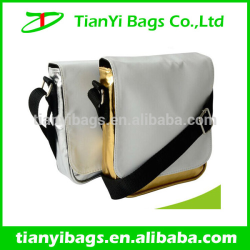 Latest fashion college student shoulder bag