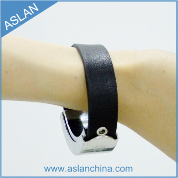 Newest Bracelet USB Cable for Samsung, for Samsung USB Cable Supplier (AA-040-B)