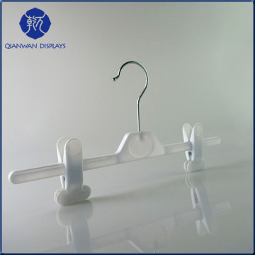 2016 new fashion low price with clip TTKS white plastic hanger