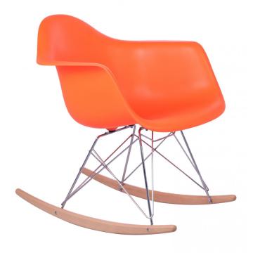 Eames RAR Schaukelstuhl aus Kunststoff