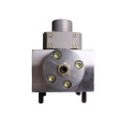 Three-stage nozzle baffle high flow servo valve
