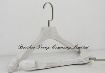 Hanger (S-1930)