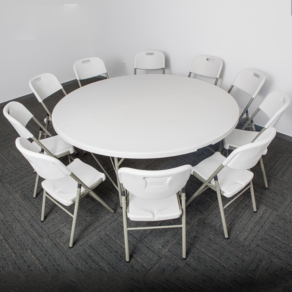 large round folding table