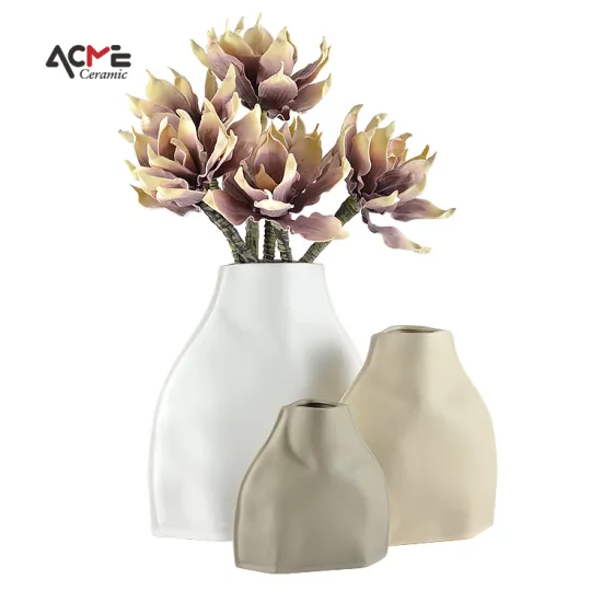 Modern Nordic White Black Porcelain Flower Vase: Elegant Home Decoration for Weddings and Beyond
