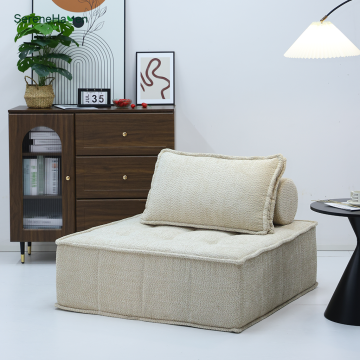 Divano dal design moderno e minimalista