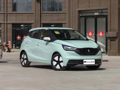 New Energy Electric Hatchback JMEV EV3