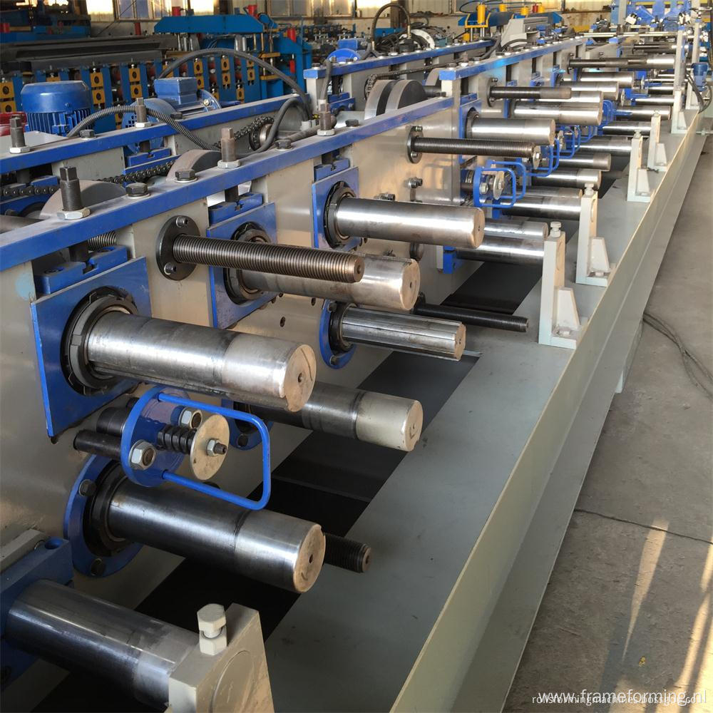 cz interchangeable purlin roll forming machine