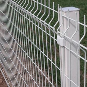 High quality bending Welded wire mesh fence