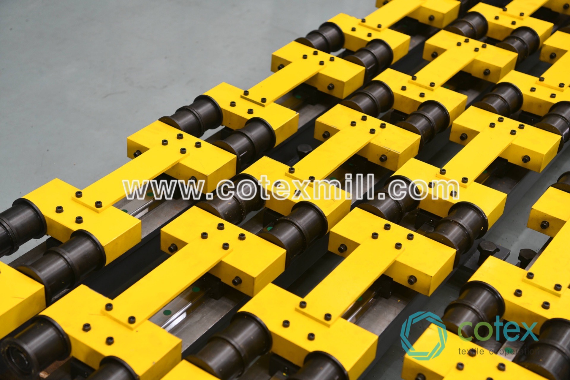 beam shaft loading machine