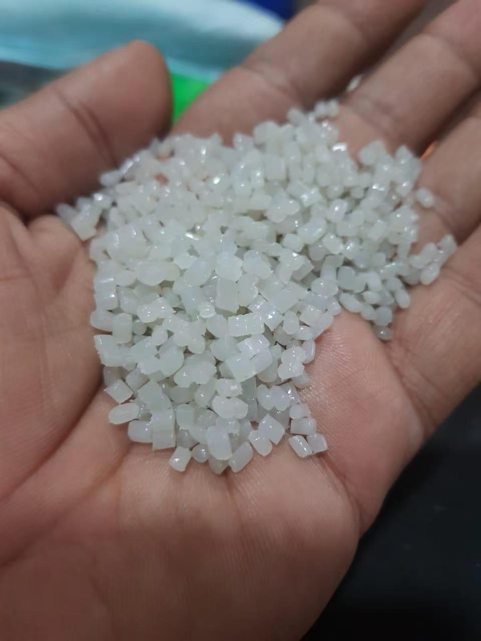 PE HDPE LDPE CACO3 واحد مزدوج المسمار البلاستيك المحبب