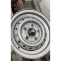 4 Lug 13 pulgadas Pintura de acero Remolque Euro