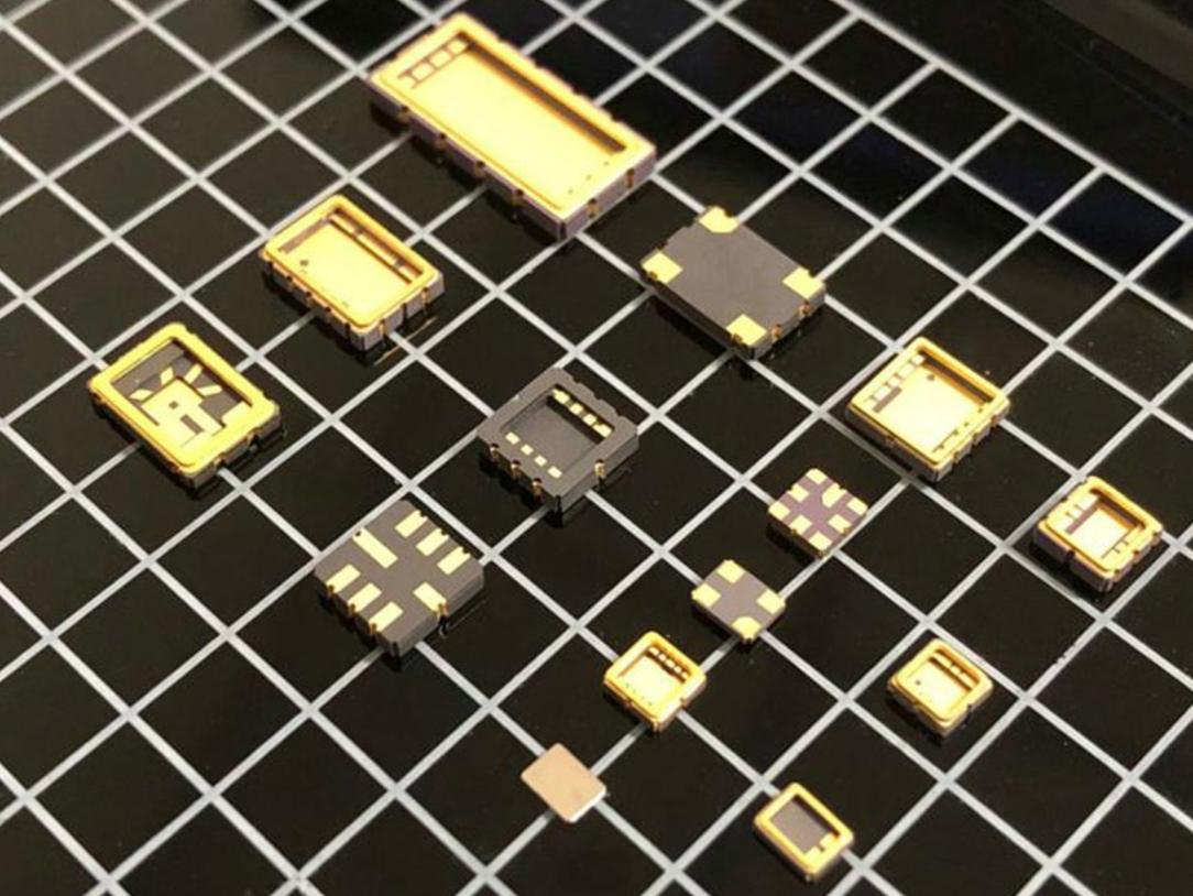 Surface Acoustic Wave (SAW) Packaging Substrates Enclosure