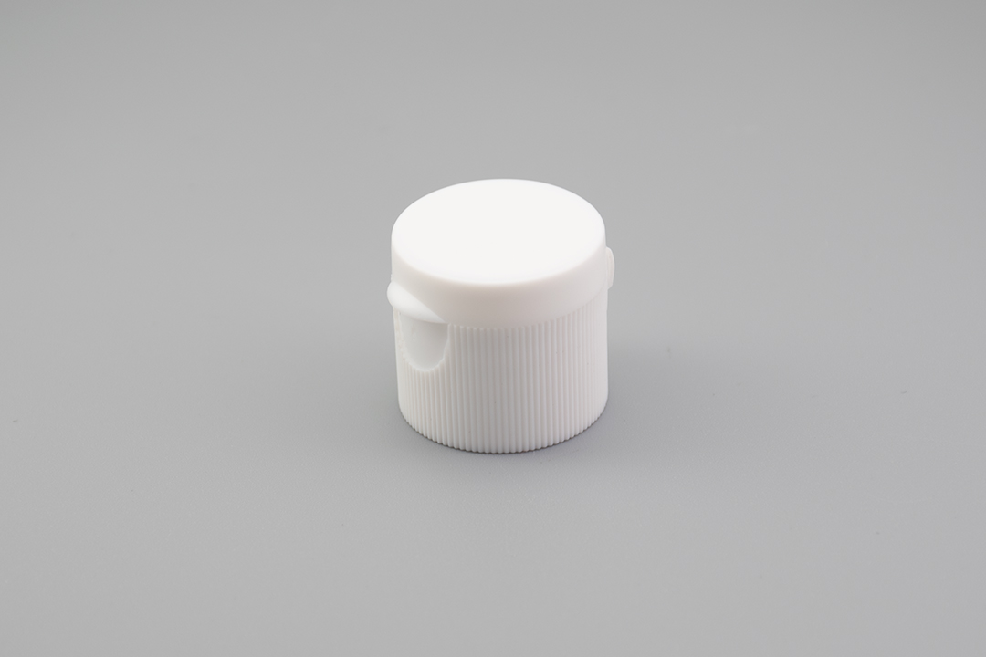 18/410 White Ribbed Flip Top Cap