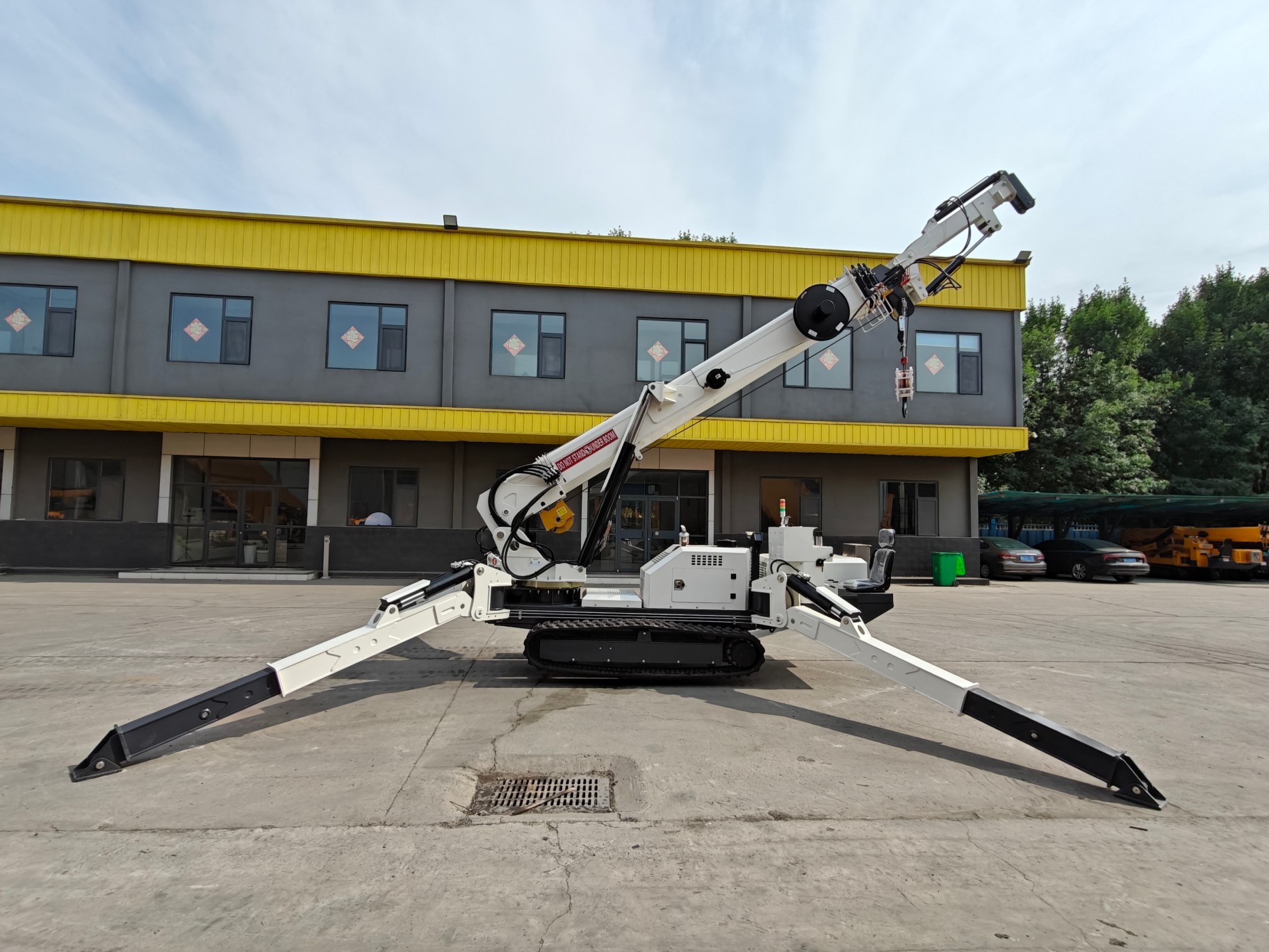 8T Spider Crane